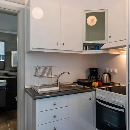 Island Dreams 阿达玛斯