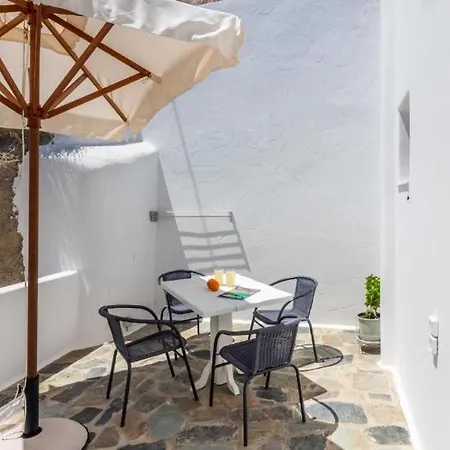 Apartment Island Dreams